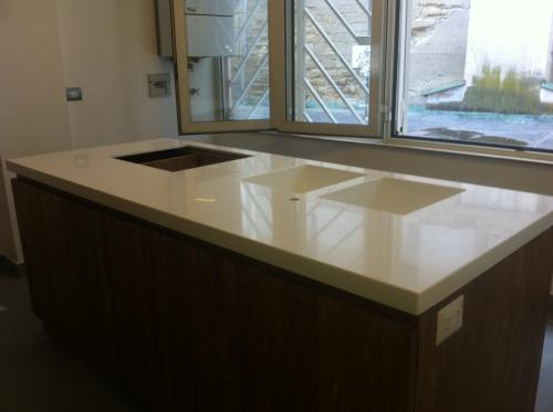 Top cucina in Corian DuPont